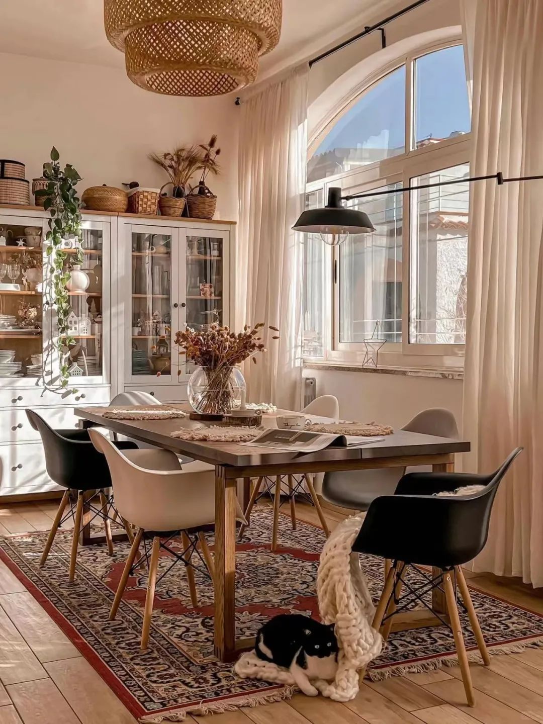 法式田園風丨一(yī)不小(xiǎo)心住進了油畫裡